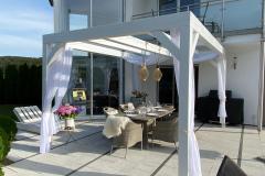 Pergola aus Holz